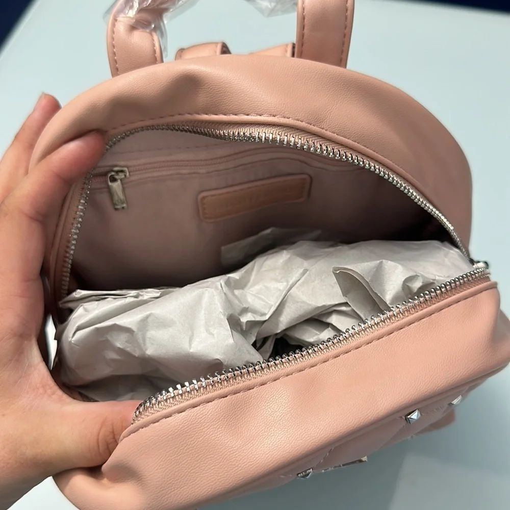 Badgley Mischka this item